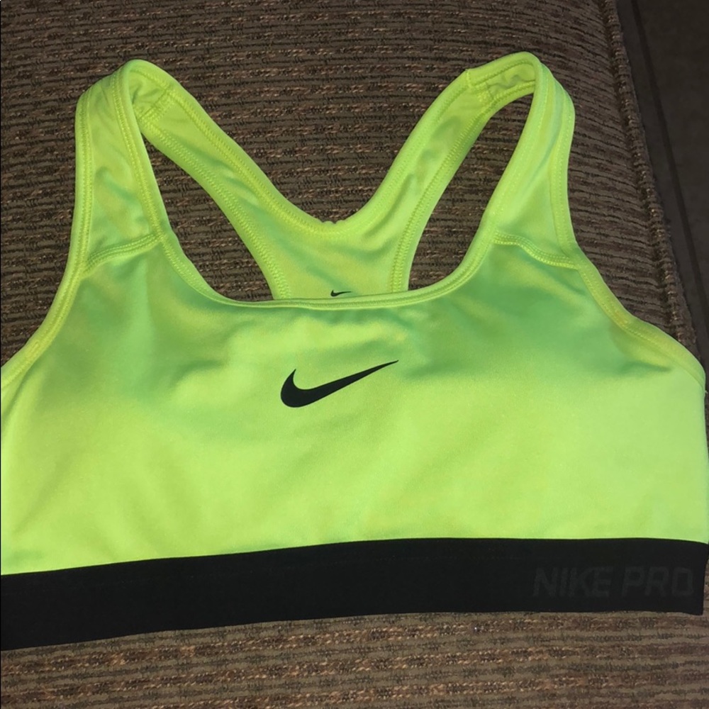 Nike Padded Sports Bra Size S